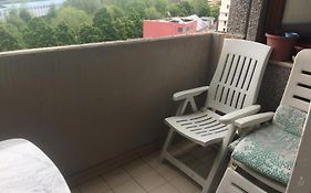 Stanza In Appartamento Privato Zona San Vitale